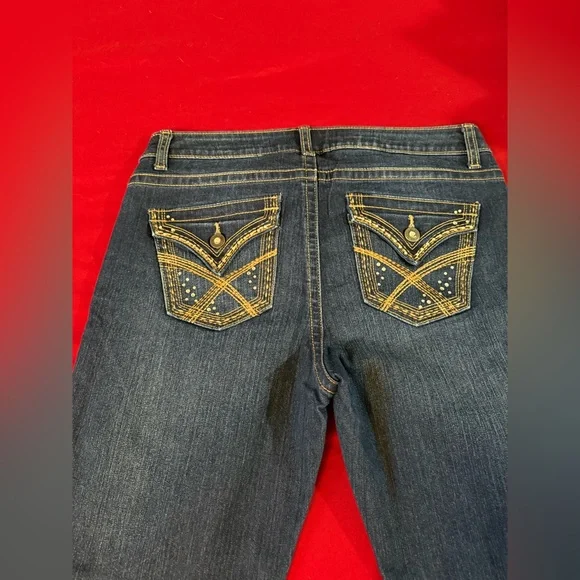 Apt. 9 Women's Classic Indigo Skinny Jeans - Picture 10 of 11